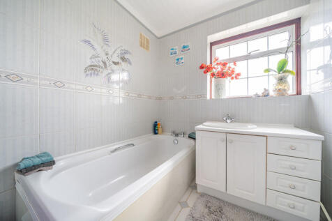 bathroom1