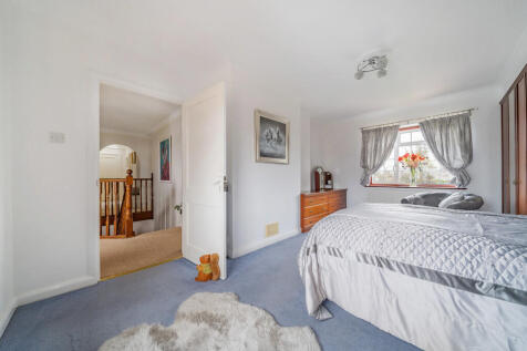 bedroom1-2