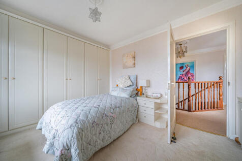 bedroom2-1
