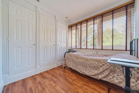bedroom5