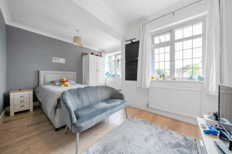 bedroom2