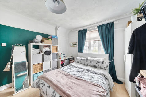 bedroom2-1