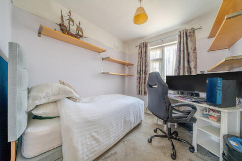 bedroom3
