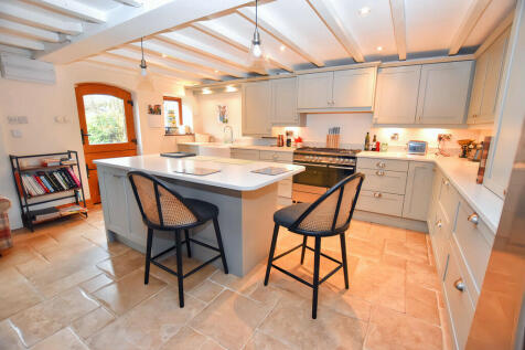Kitchen 3