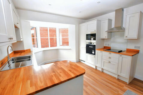 Kitchen 3