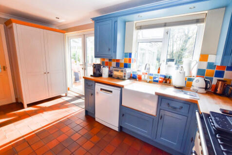 Kitchen 3