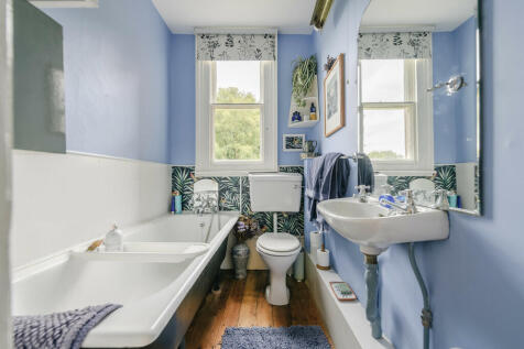 Bathroom 2