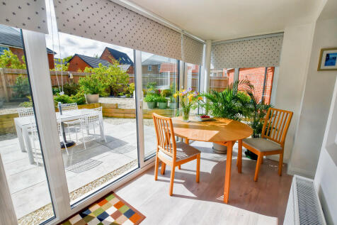 Dining Area 2