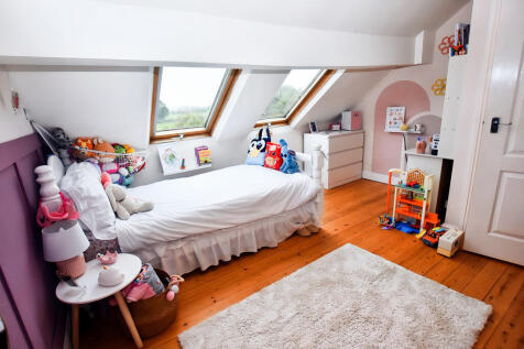 Bedroom 3b