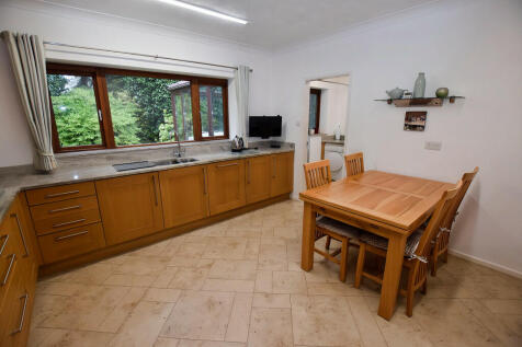 Breakfast Kitchen...