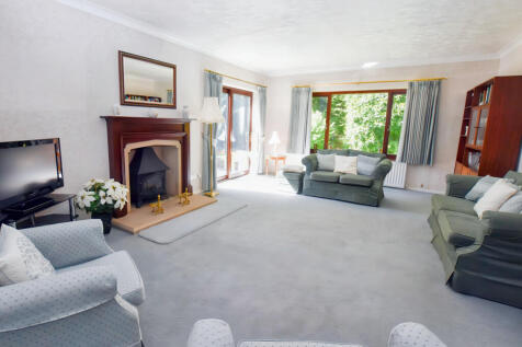 Lounge 2