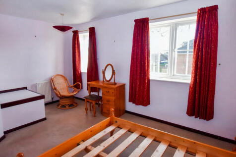 Bedroom 1b
