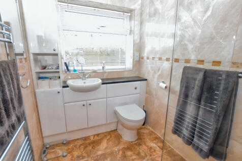 Shower Room 2