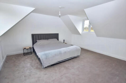 Bedroom 2b