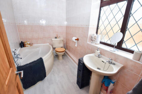 GF Bathroom