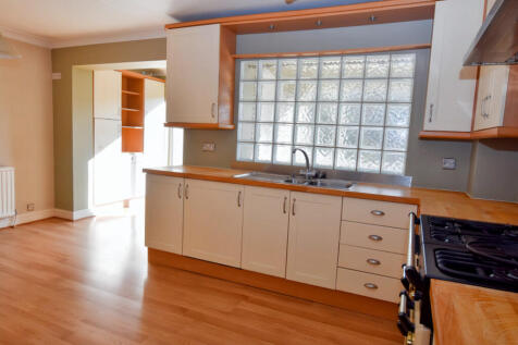 Kitchen Area 2