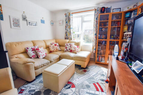 Lounge 1