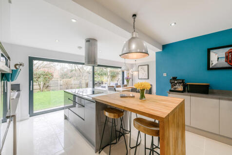 Dining Kitchen 3
