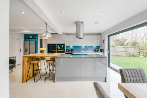 Dining Kitchen 1