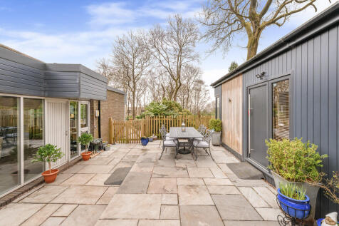 Courtyard Garden
