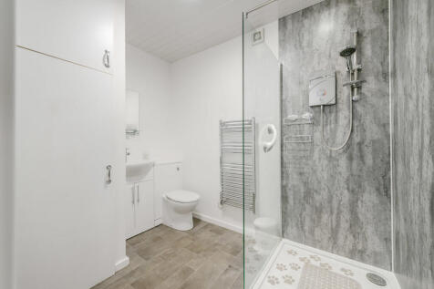 Annex Shower Room