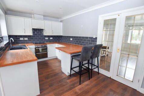 Dining Kitchen 1