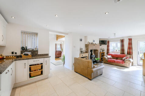 Kitchen 3