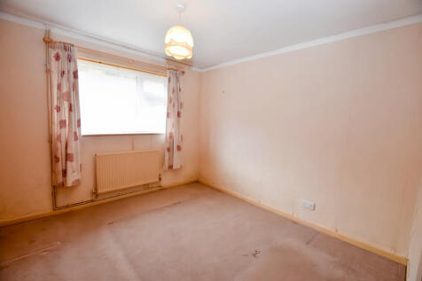 Bedroom 1a