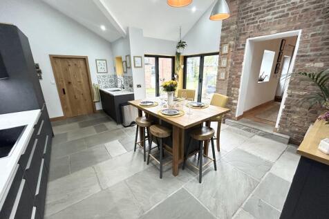 Dining Kitchen 3