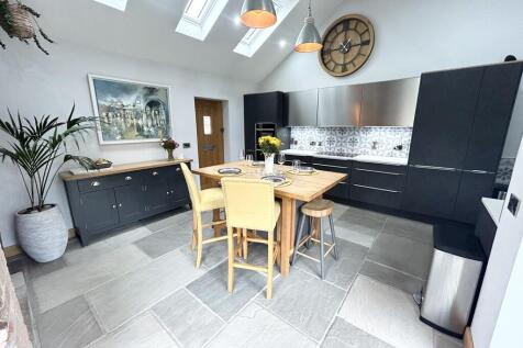Dining Kitchen 2