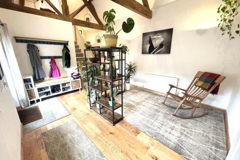 Sitting Room 3