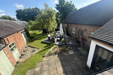 Courtyard View