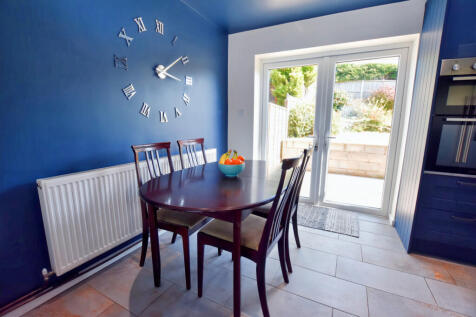 Dining Kitchen 6