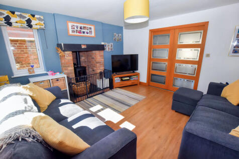 Lounge 1