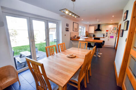 Dining Kitchen 1