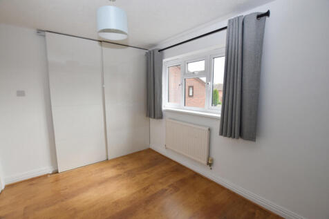 Bedroom 1a