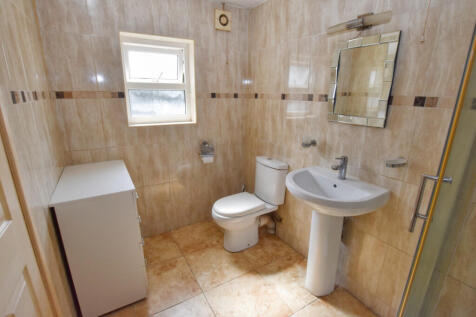 Shower Room 2
