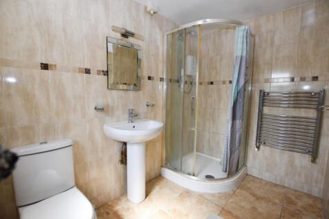 Shower Room 1