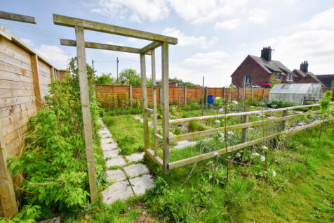 Vegetable Garden ...