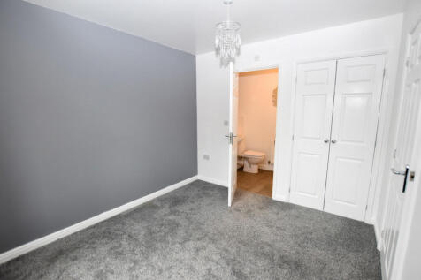 Bedroom 1b