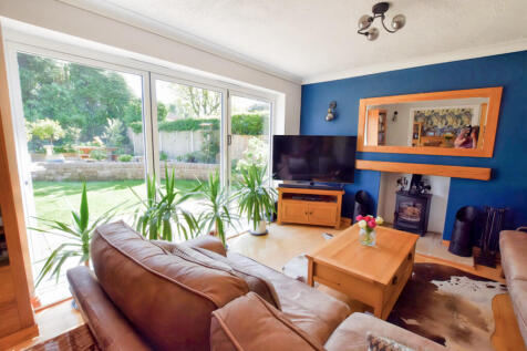 Lounge 1