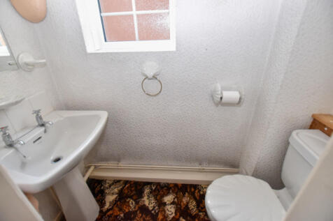 GF WC