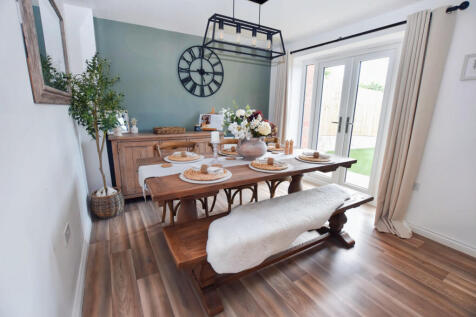 Dining Kitchen 1