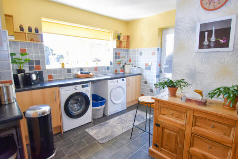 Breakfast Kitchen...