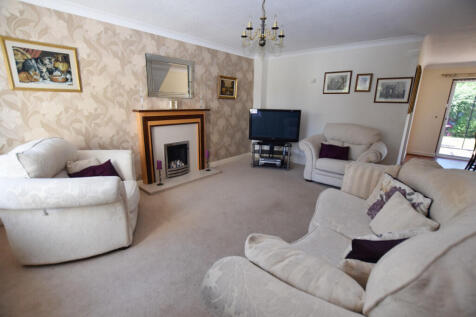 Lounge 1