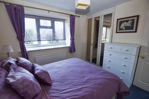 Bedroom 1b