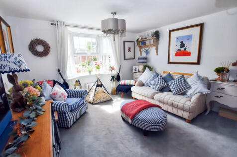 Lounge 1