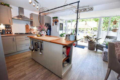 Dining Kitchen 1