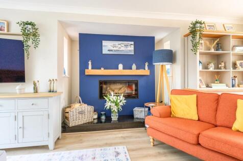 Lounge 3