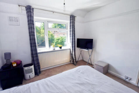 Bedroom 2b